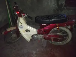 Honda 1995 Red