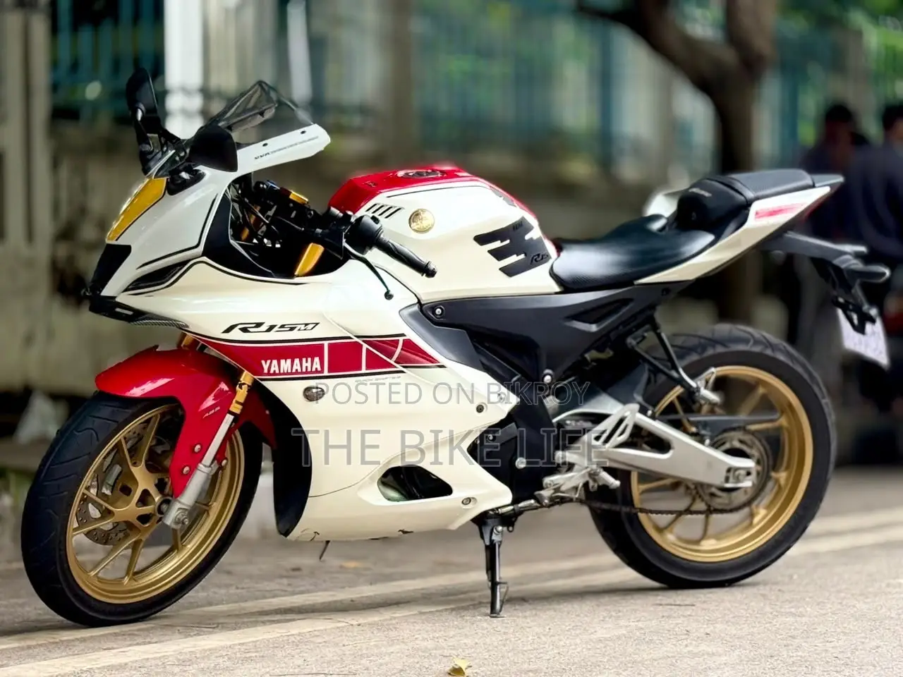 Yamaha R15M 2025 White