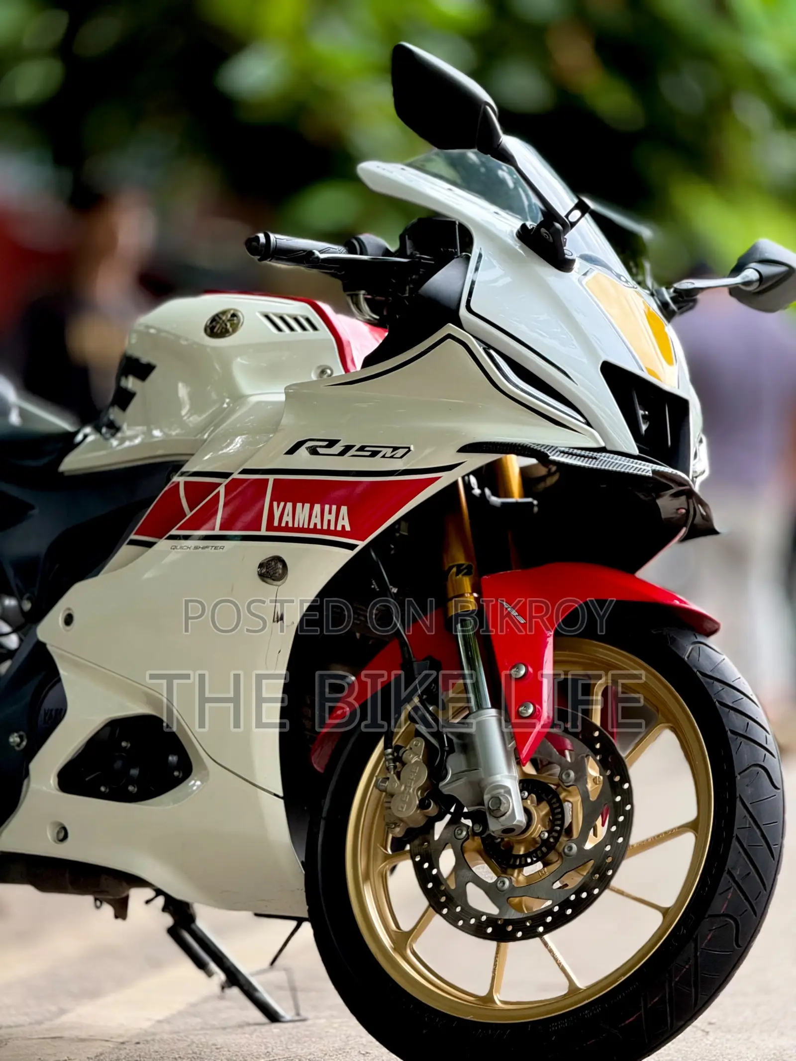 Yamaha R15M 2025 White