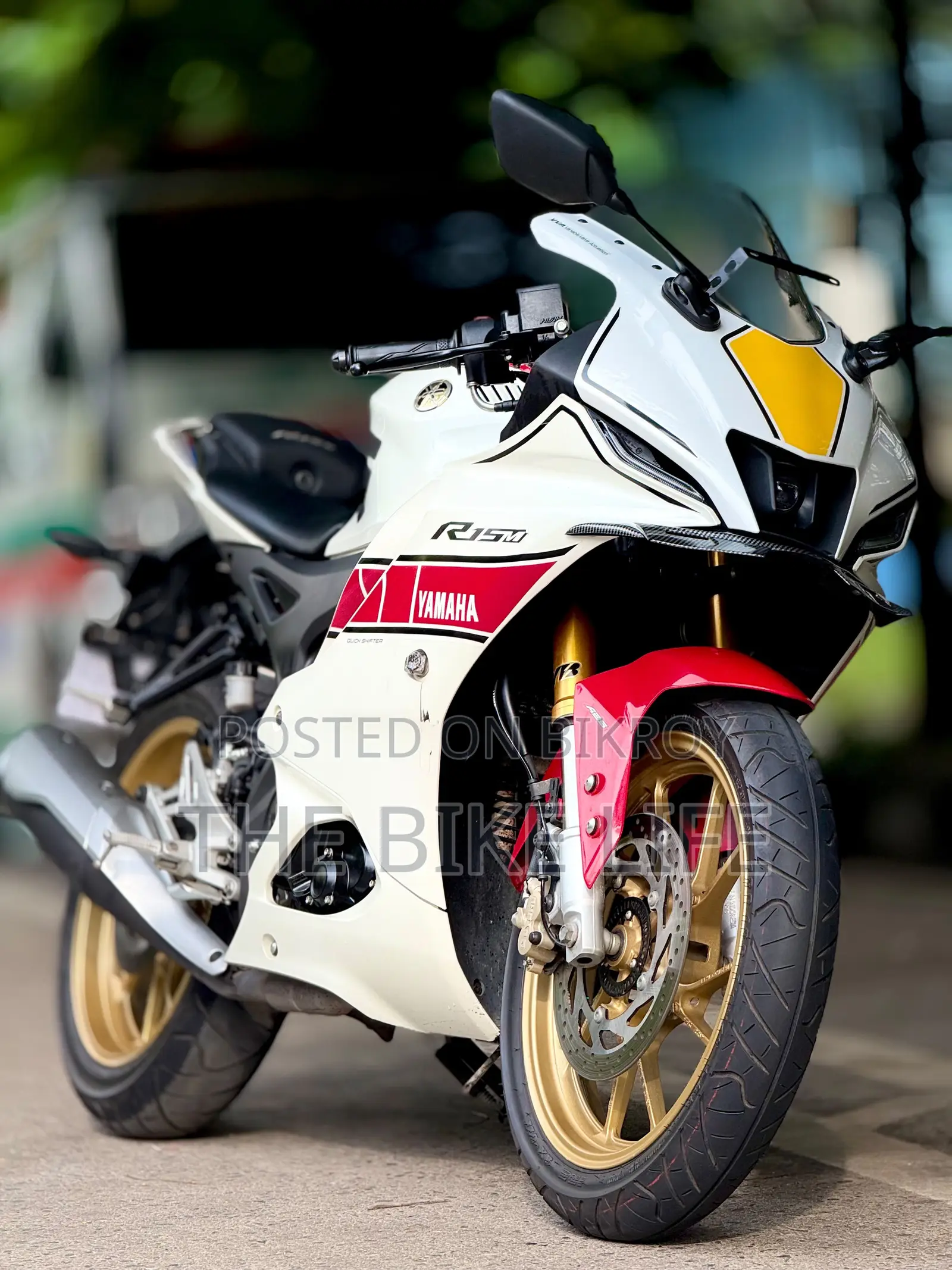 Yamaha R15M 2025 White