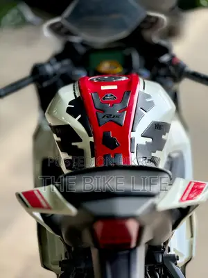 Yamaha R15M 2025 White