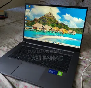 Laptop HP Zbook Studio G7 32GB Intel Core i7 HDD+SSD 512GB