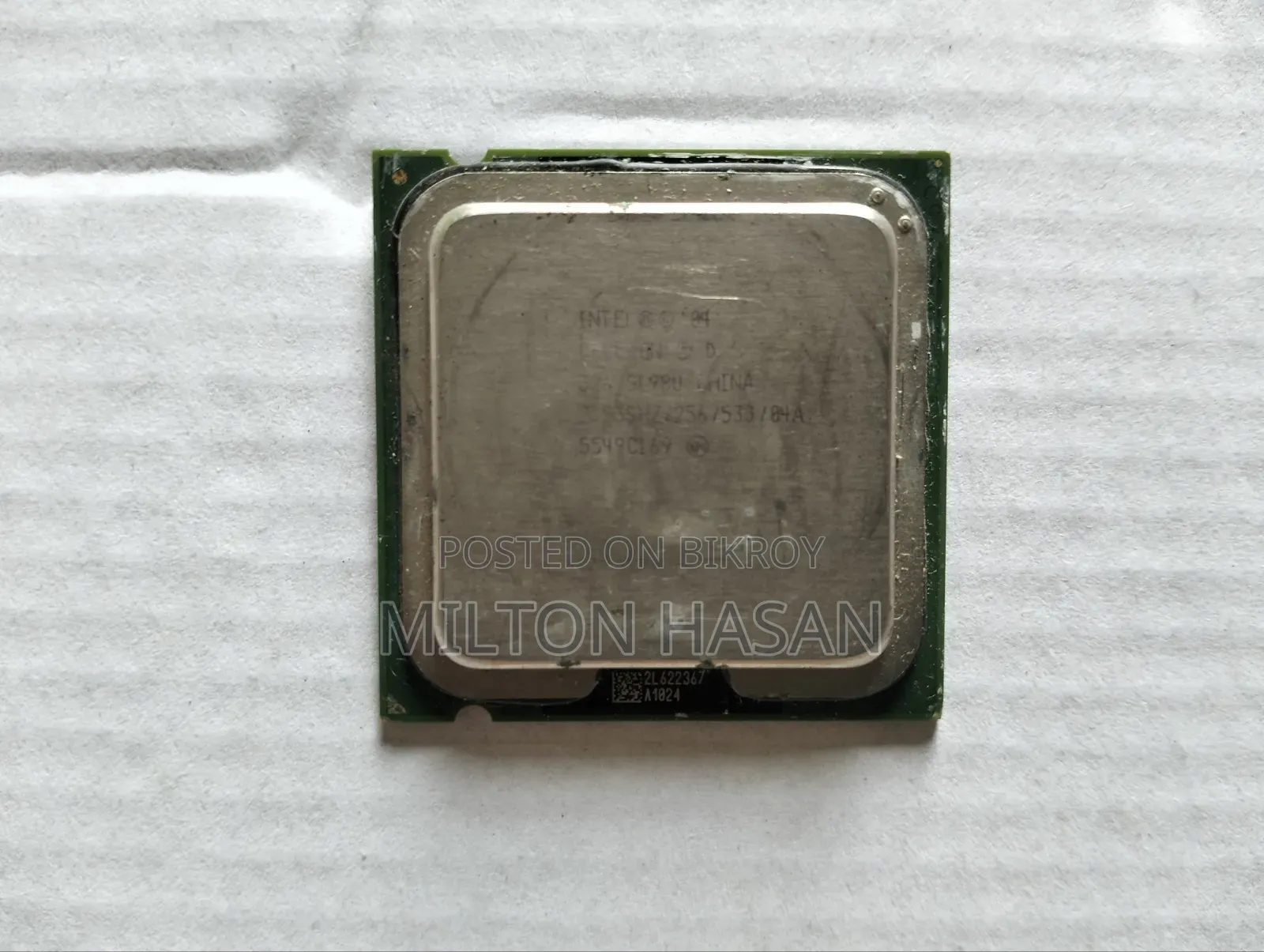 কিছু নষ্ট SSD , HDD, Ram‌, Processor আছে