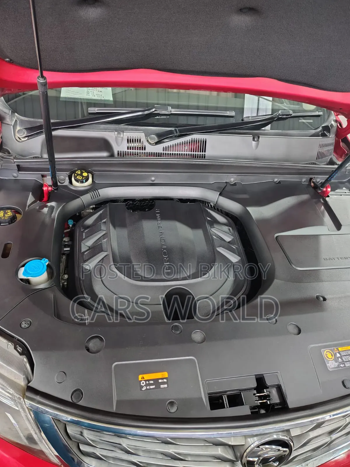 Proton X70 2022 Red