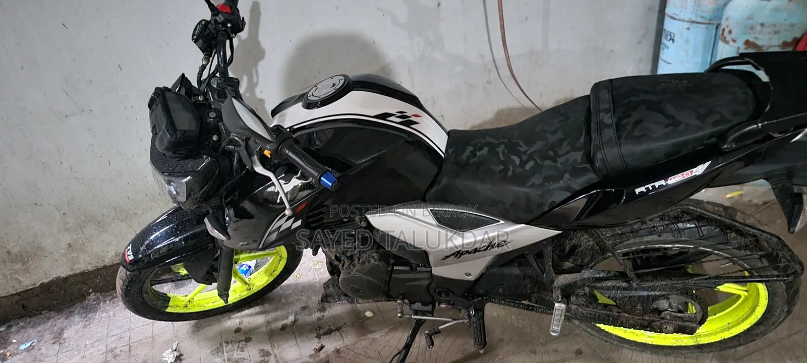 TVS Apache 160 4V 2019 Black
