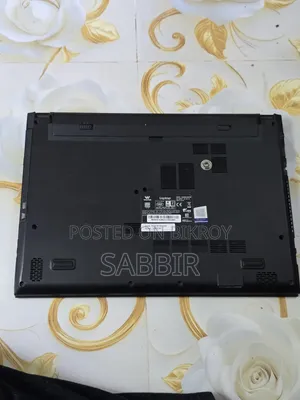 ল্যাপটপ ৪জিবি ইন্টেল কোর আই৩ এসএসডি ৫১২জিবি