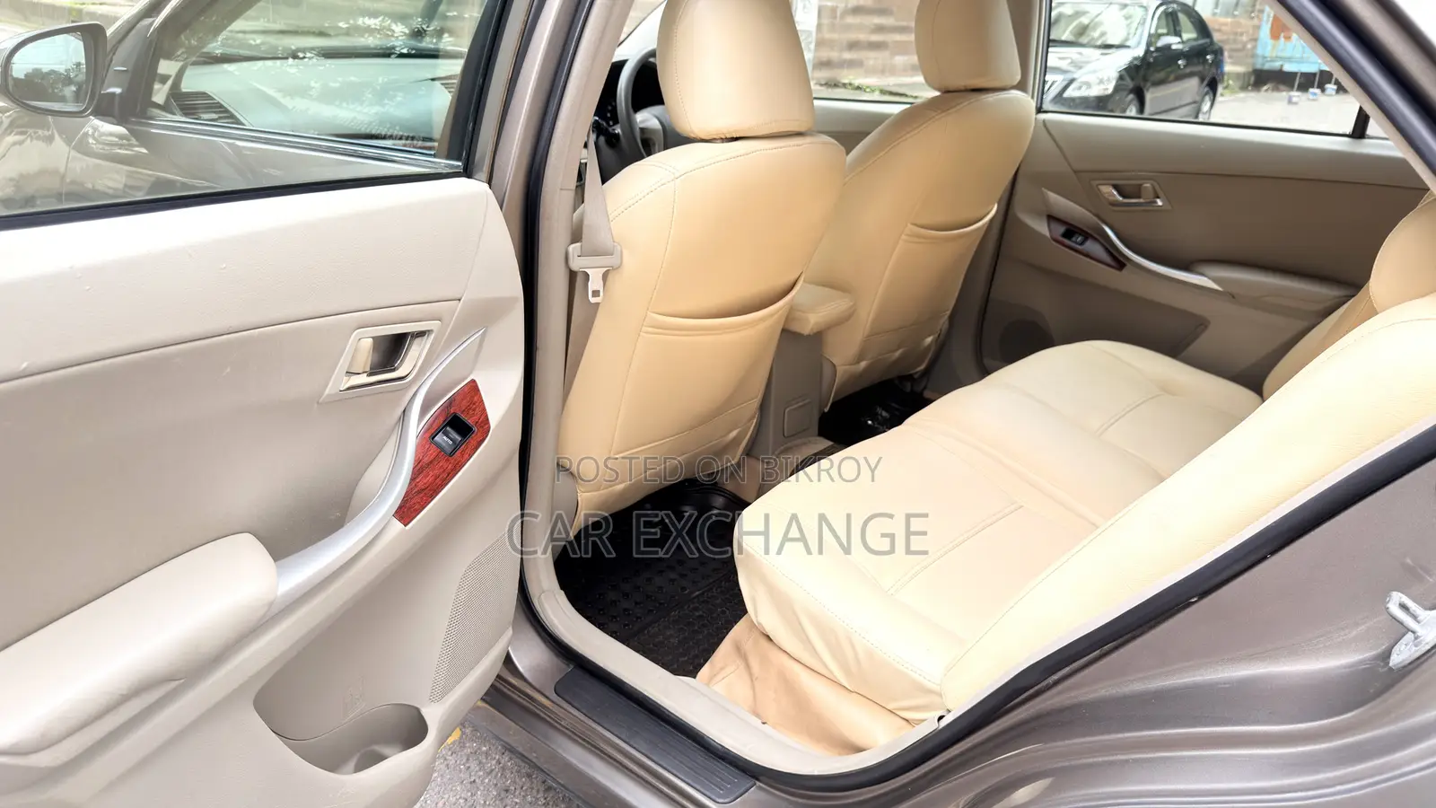Toyota Premio 1.5 FWD 2010 Gray