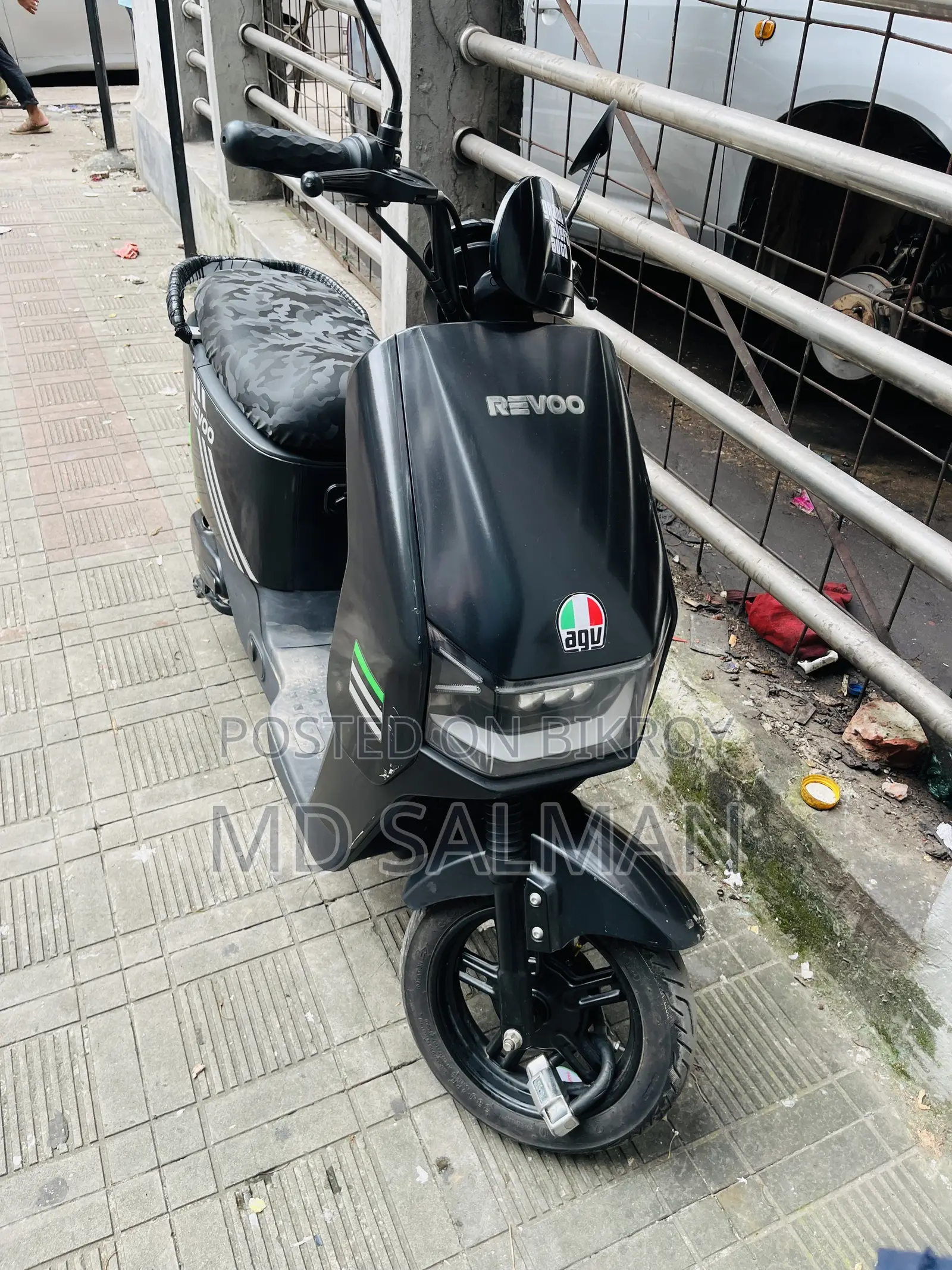 Revoo A10 2025 Black
