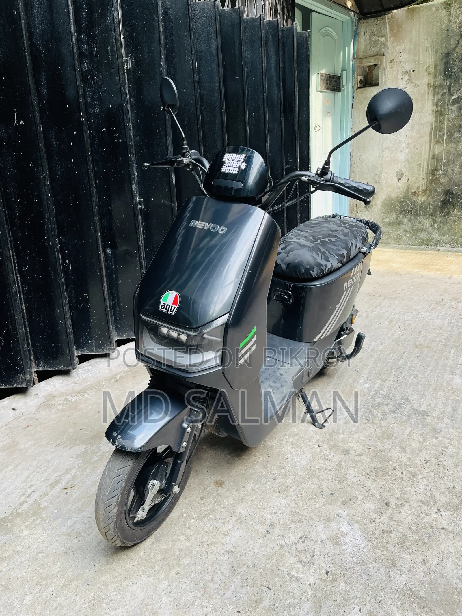 Revoo A10 2025 Black