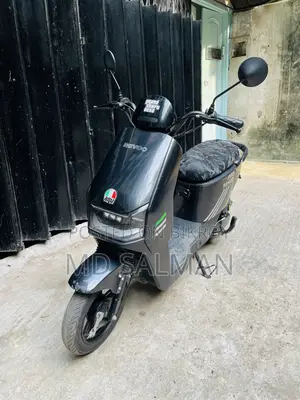 Revoo A10 2025 Black
