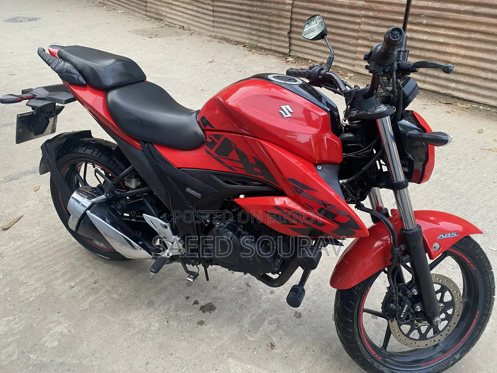 Suzuki Gixxer 2022 Red