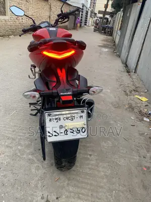 Suzuki Gixxer 2022 Red