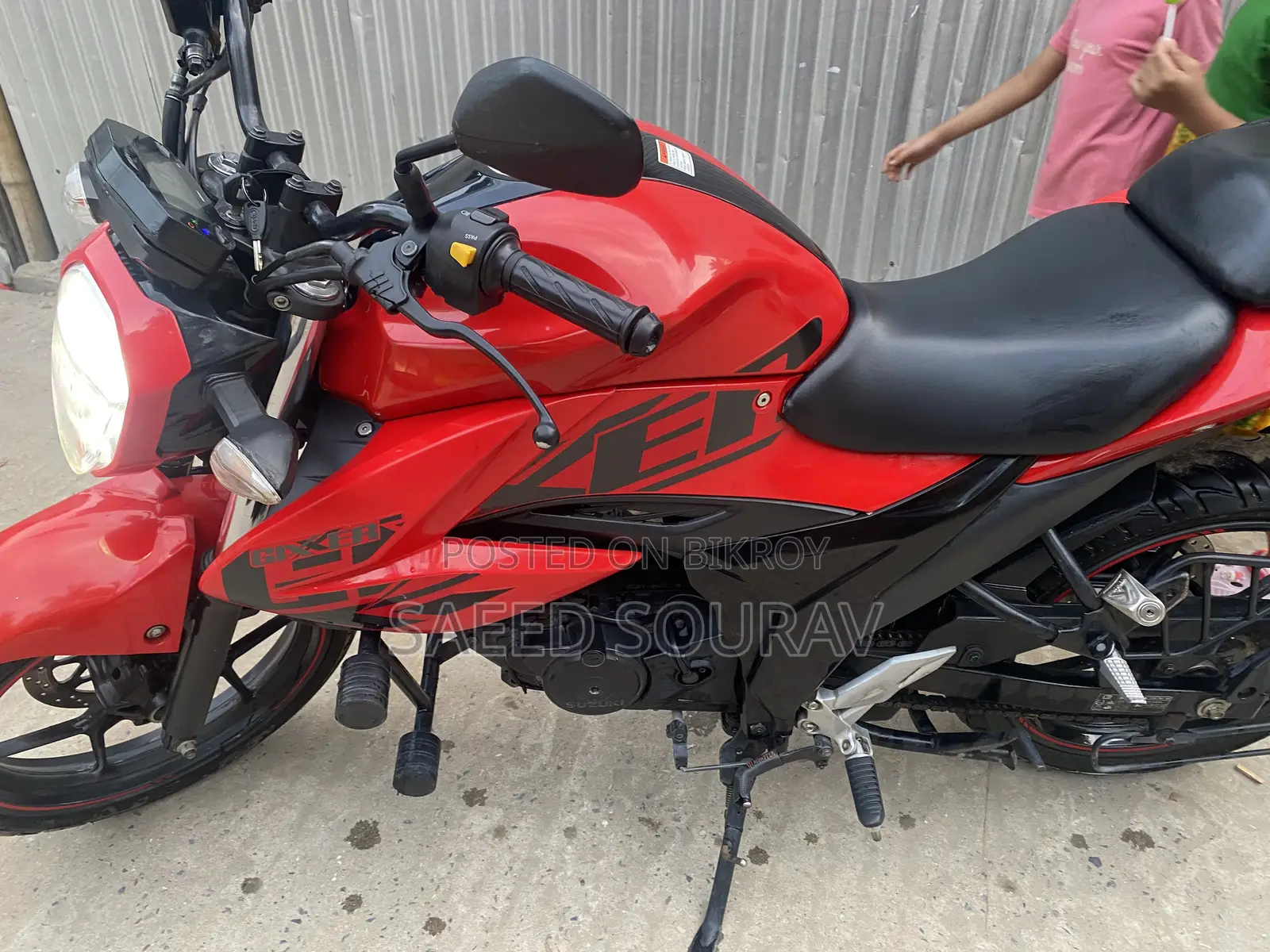 Suzuki Gixxer 2022 Red