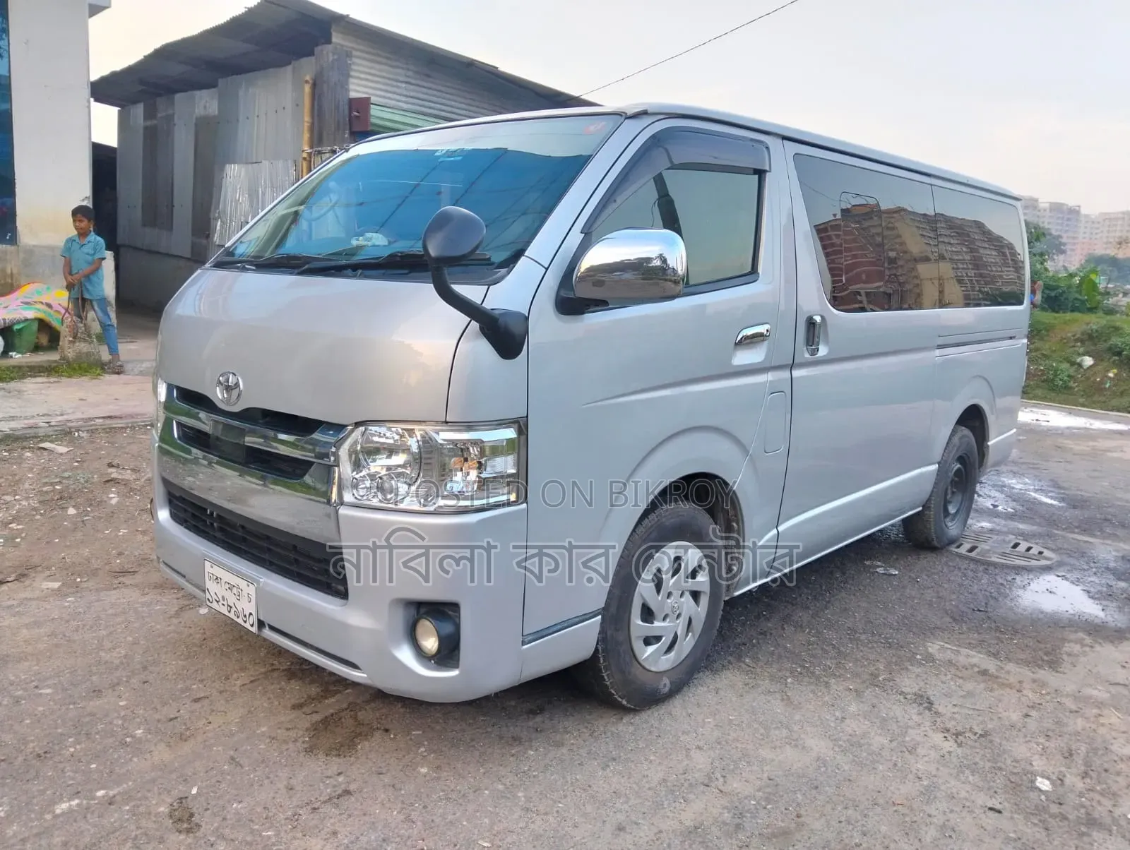 Toyota HiAce 2019 Silver