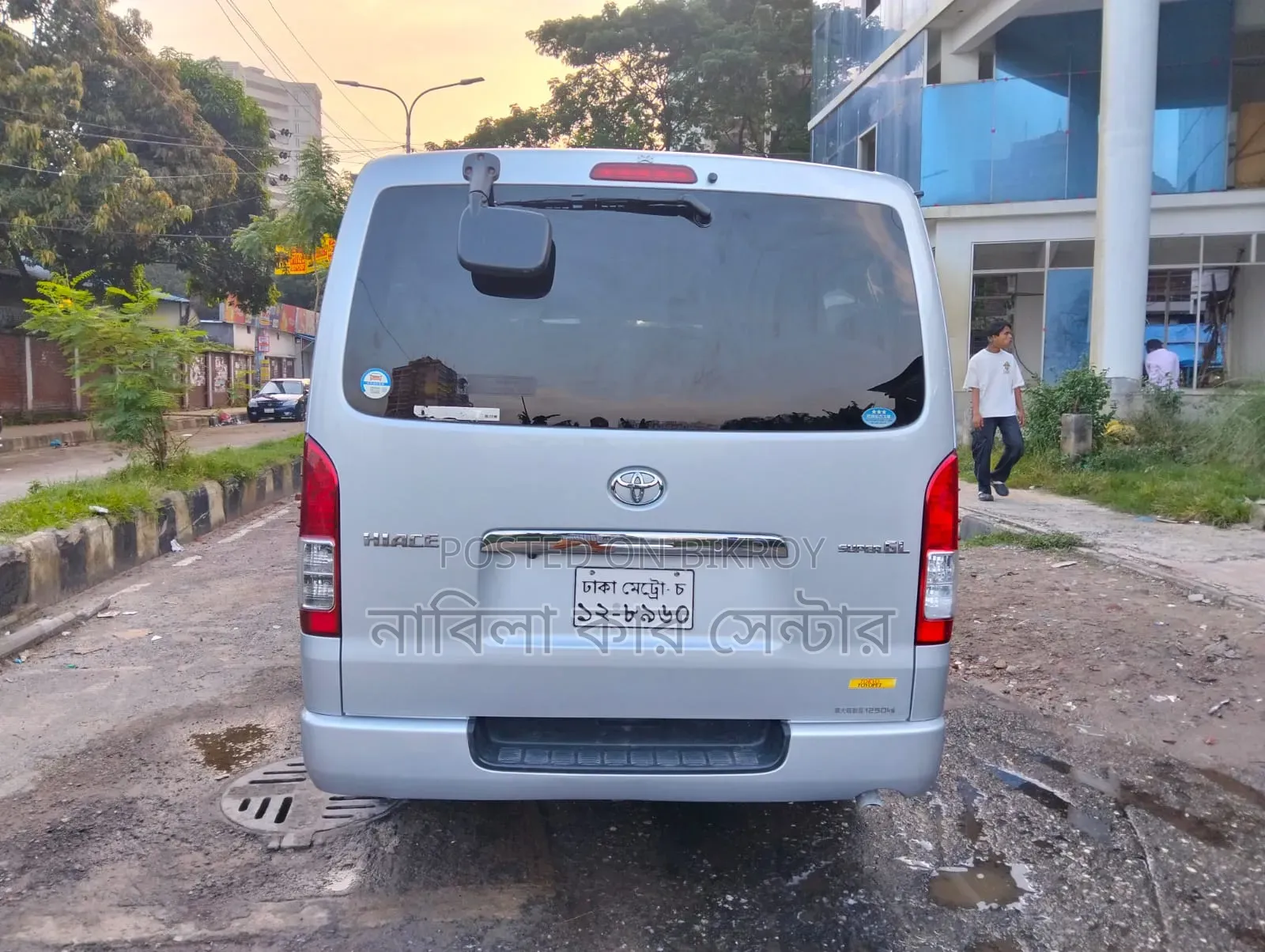 Toyota HiAce 2019 Silver