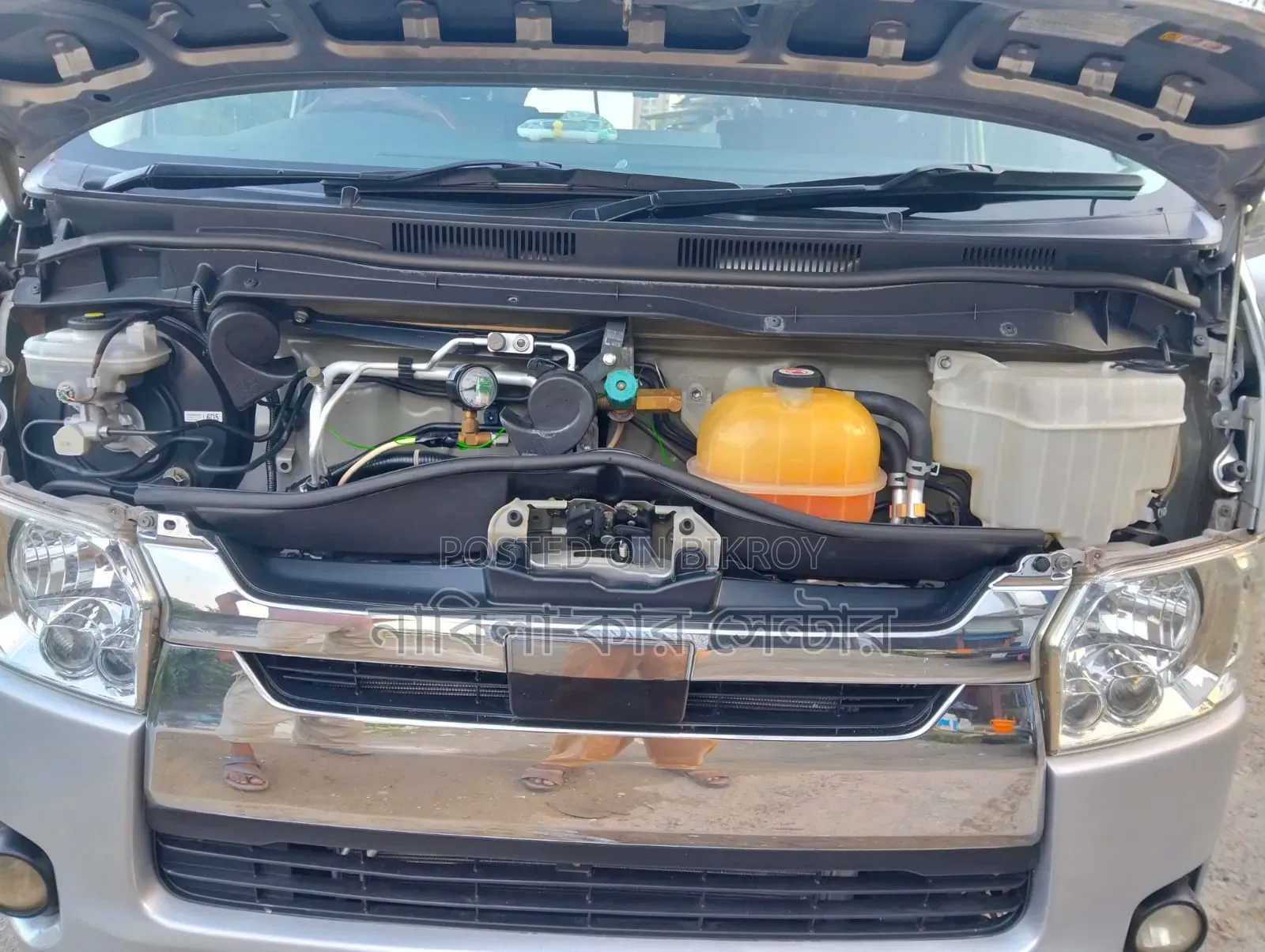 Toyota HiAce 2019 Silver