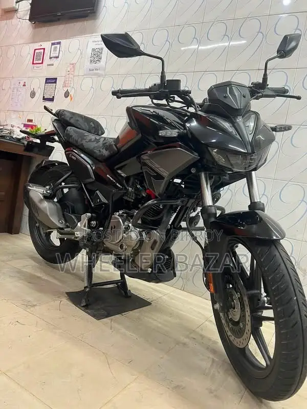 Hero Xtreme 125R 2025 Black