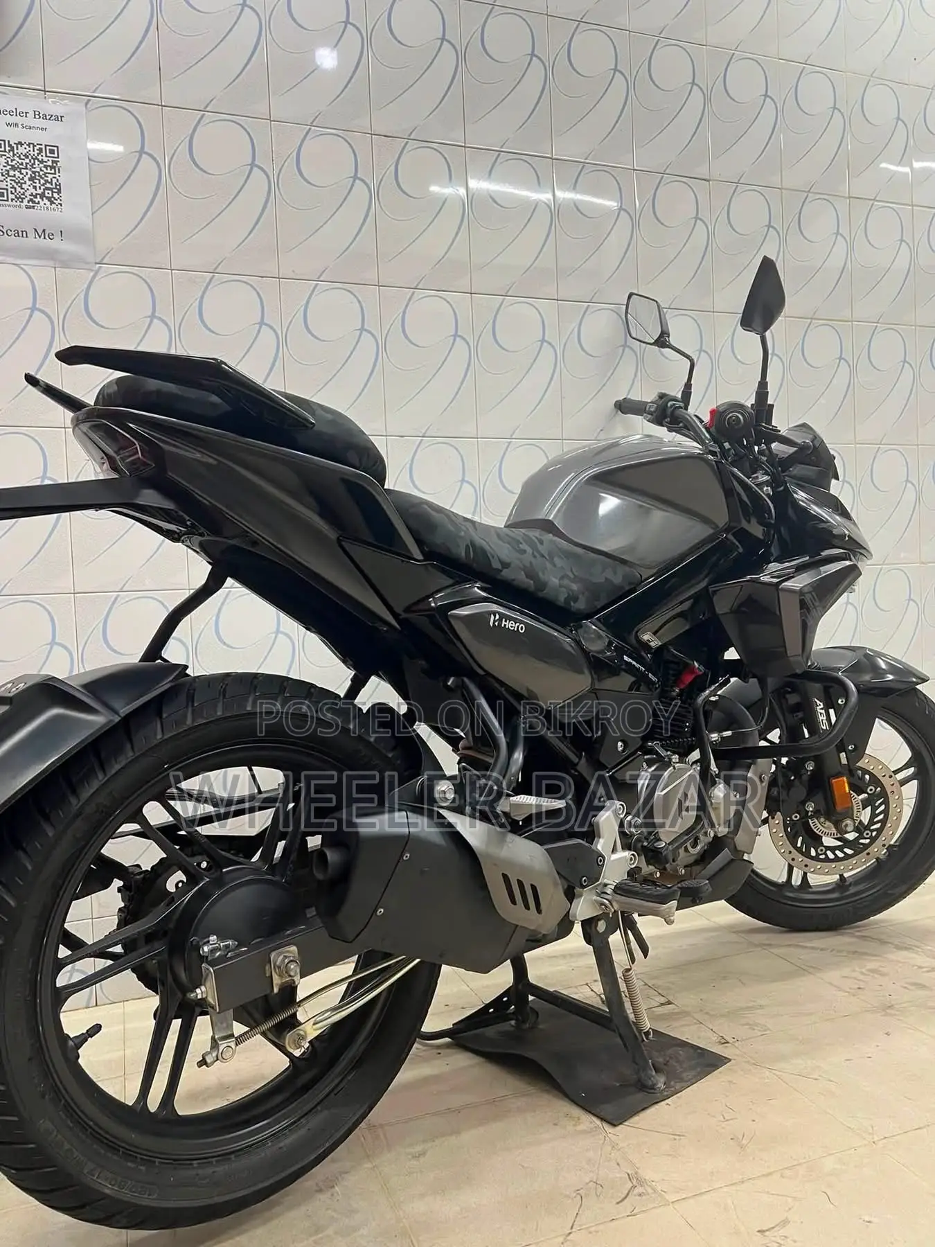 Hero Xtreme 125R 2025 Black