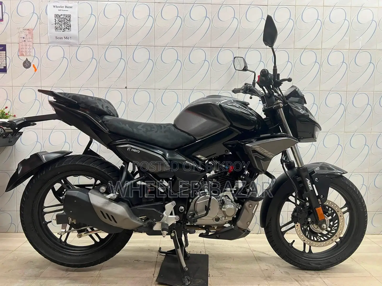 Hero Xtreme 125R 2025 Black