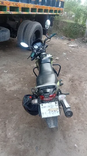 TVS Metro 2015 Green