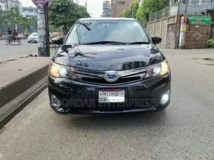 Toyota Axio 1.5 Hybrid G 2WD 2013 Black