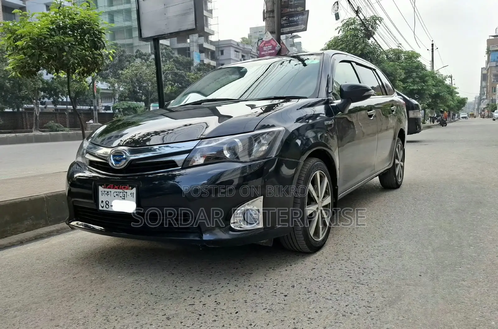 Toyota Axio 1.5 Hybrid G 2WD 2013 Black