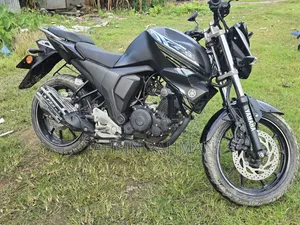 Yamaha FZS V2 2024 Black