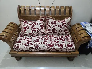 Sofa Segun Kath Er Set 2x2x2 Plus Tea Table