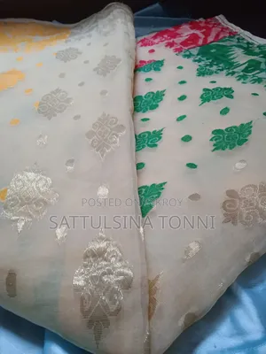 ঢাকাই শাড়ি