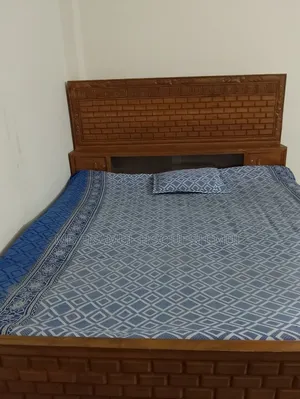 Boro Khat 6/7 Fit Only 6 Mounth Used  Akash Moni Kat