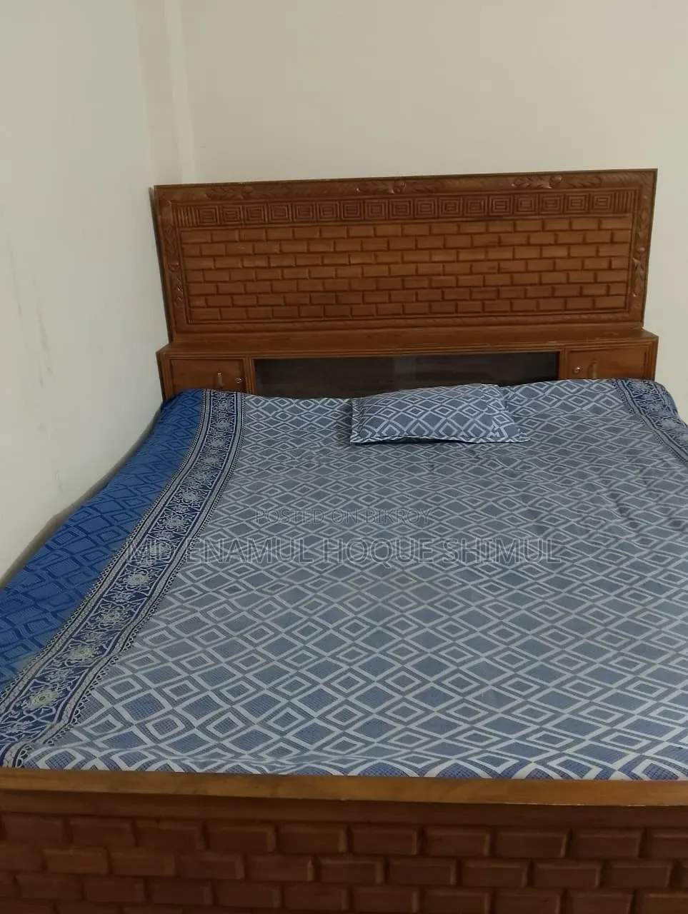 Boro Khat 6/7 Fit Only 6 Mounth Used  Akash Moni Kat
