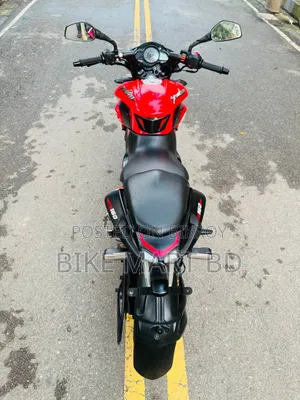 Bajaj Pulsar NS 160 2021 Red