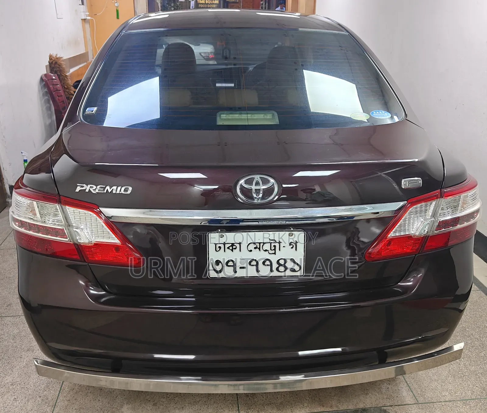 Toyota Premio 2010 Maroon