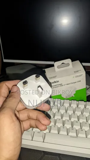 20W Belkin Apple Authorized Adapter for iPhone With Warranty