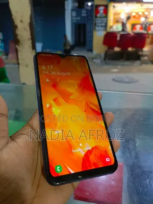 Samsung Galaxy M10 16 GB Blue