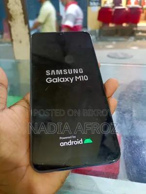 Samsung Galaxy M10 16 GB Blue