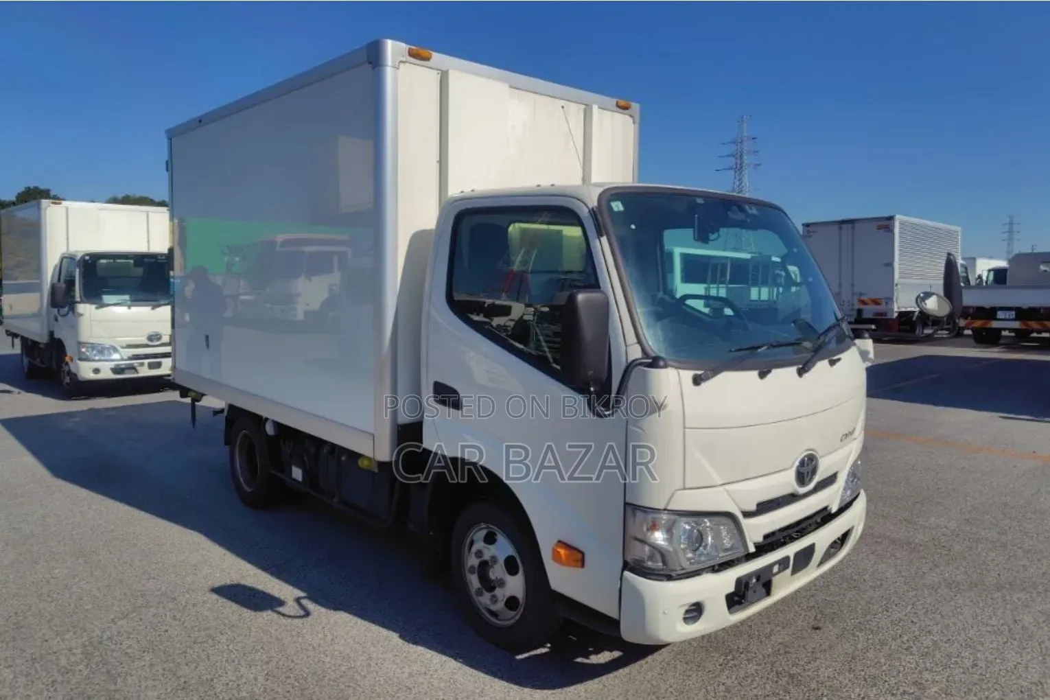 Toyota Dyna Freezer Van 2022 GDY231