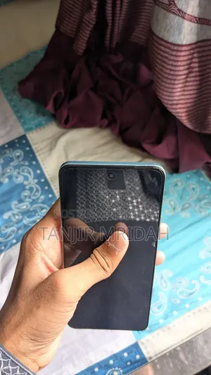 iQOO Z10x 128 GB Green