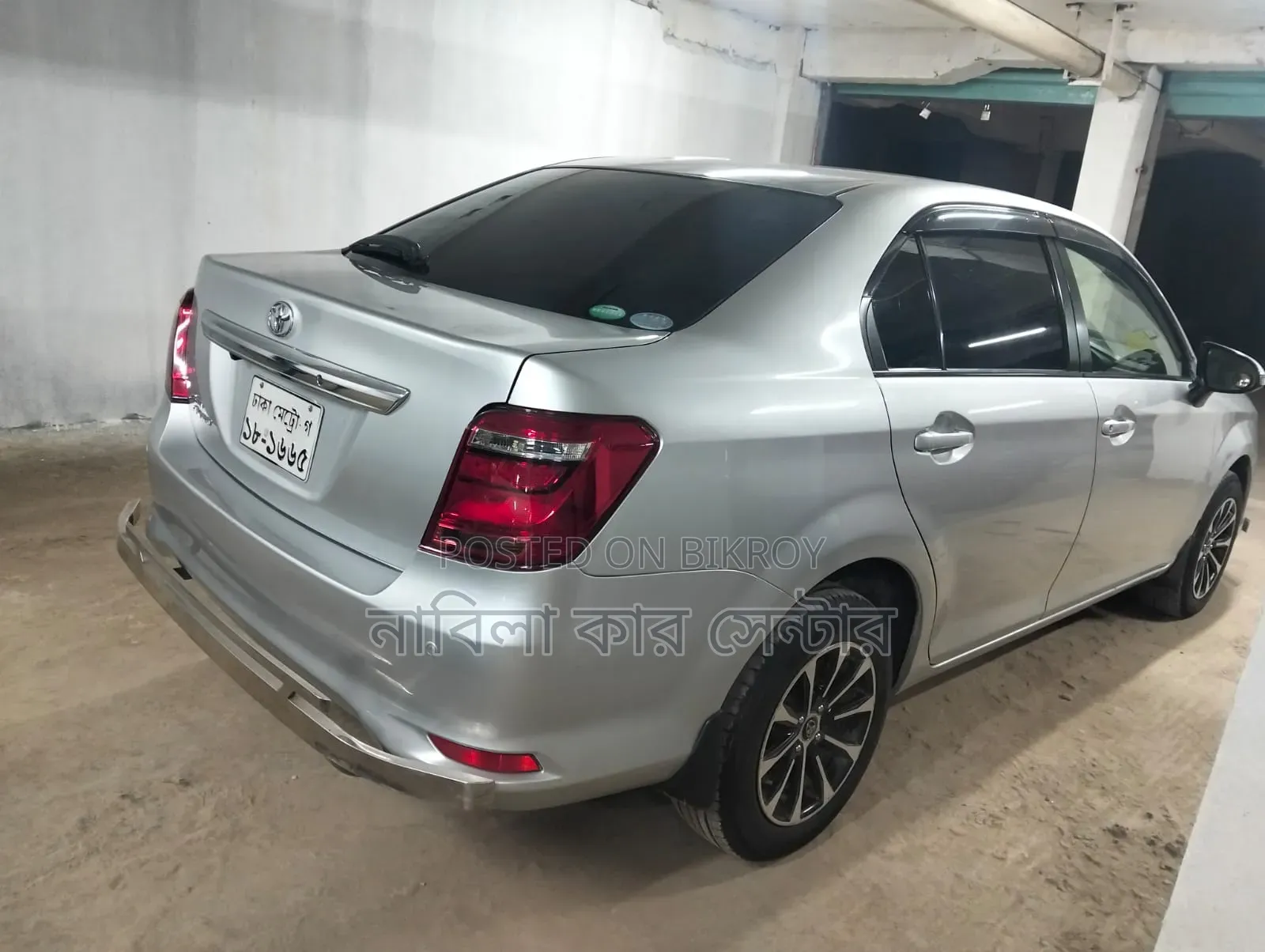 Toyota Axio 2018 Silver