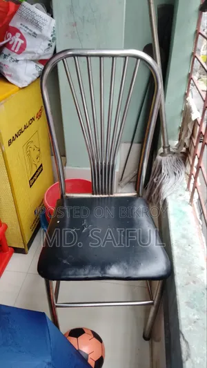 Dainig Table