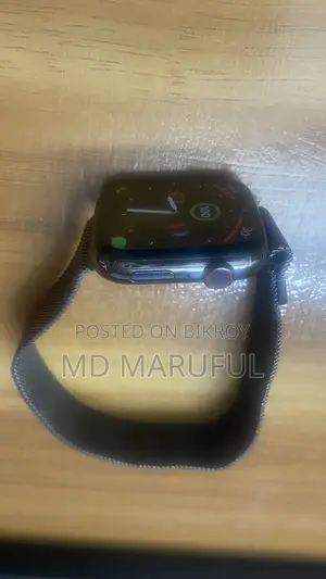 Apple Watch Series 7 Stainless Steel With Milanese Loop (Graphite)