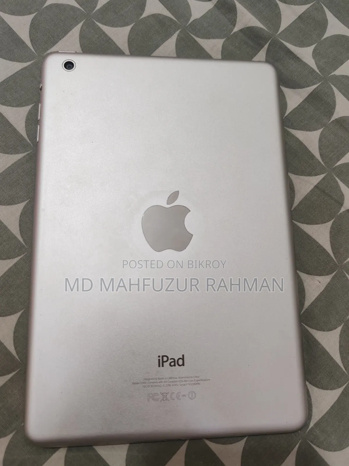 Apple 16 GB Green
