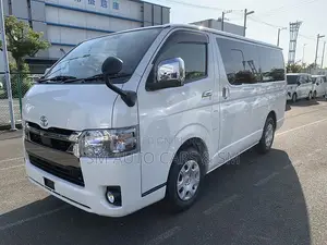 Toyota HiAce 2020 White
