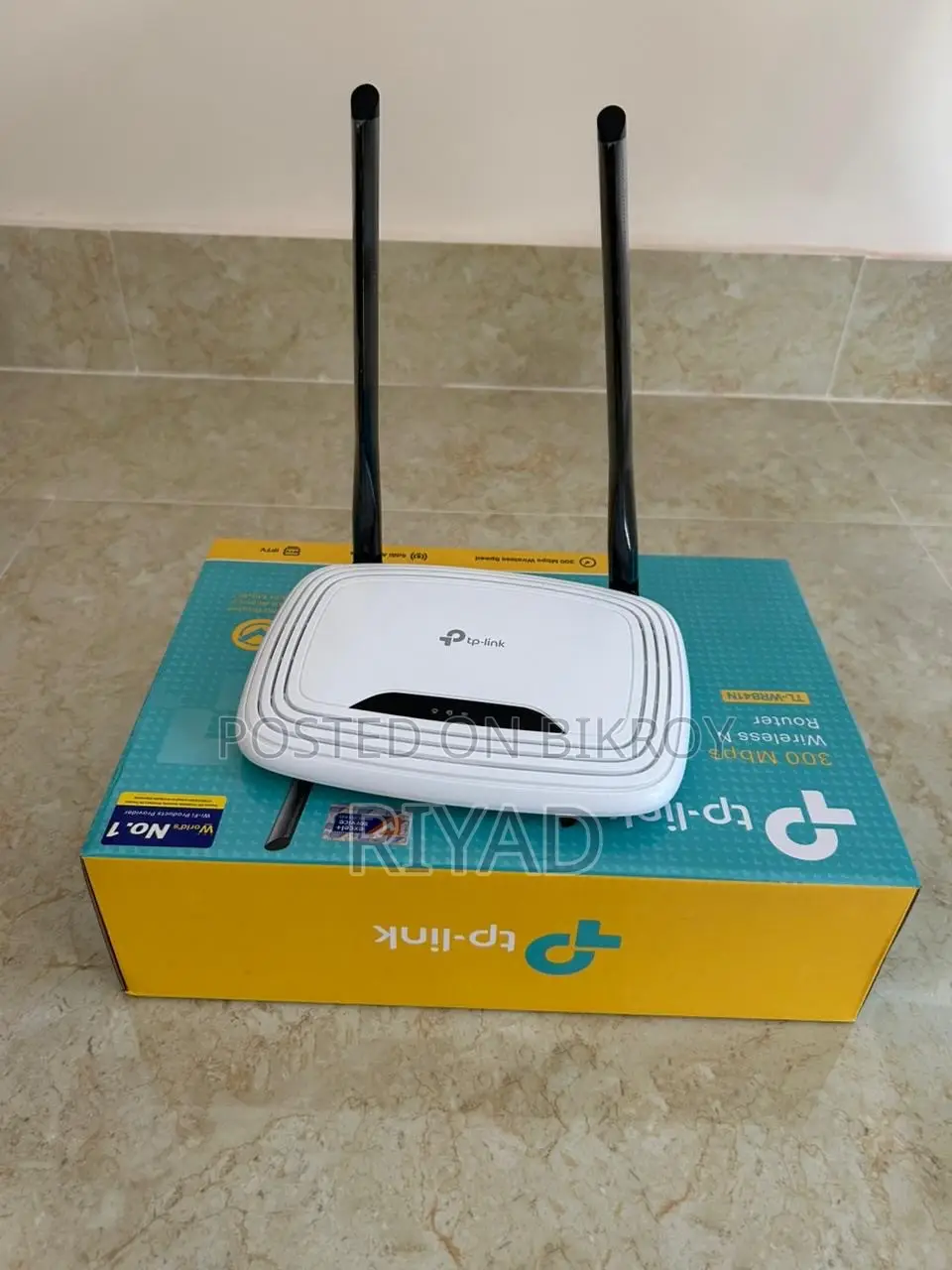 TP-Link TL-WR841N 300Mbps Router (Almost New / Full Boxed)