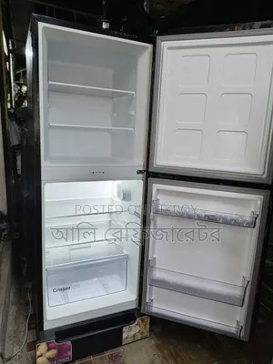 একটি সিঙ্গার ফ্রিজ বিক্রি হবে