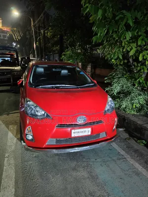 Toyota Aqua 2012 Red