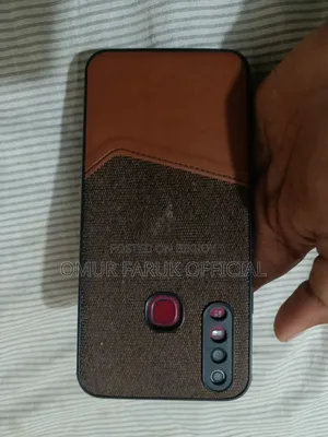 Vivo Y11 32 GB Red