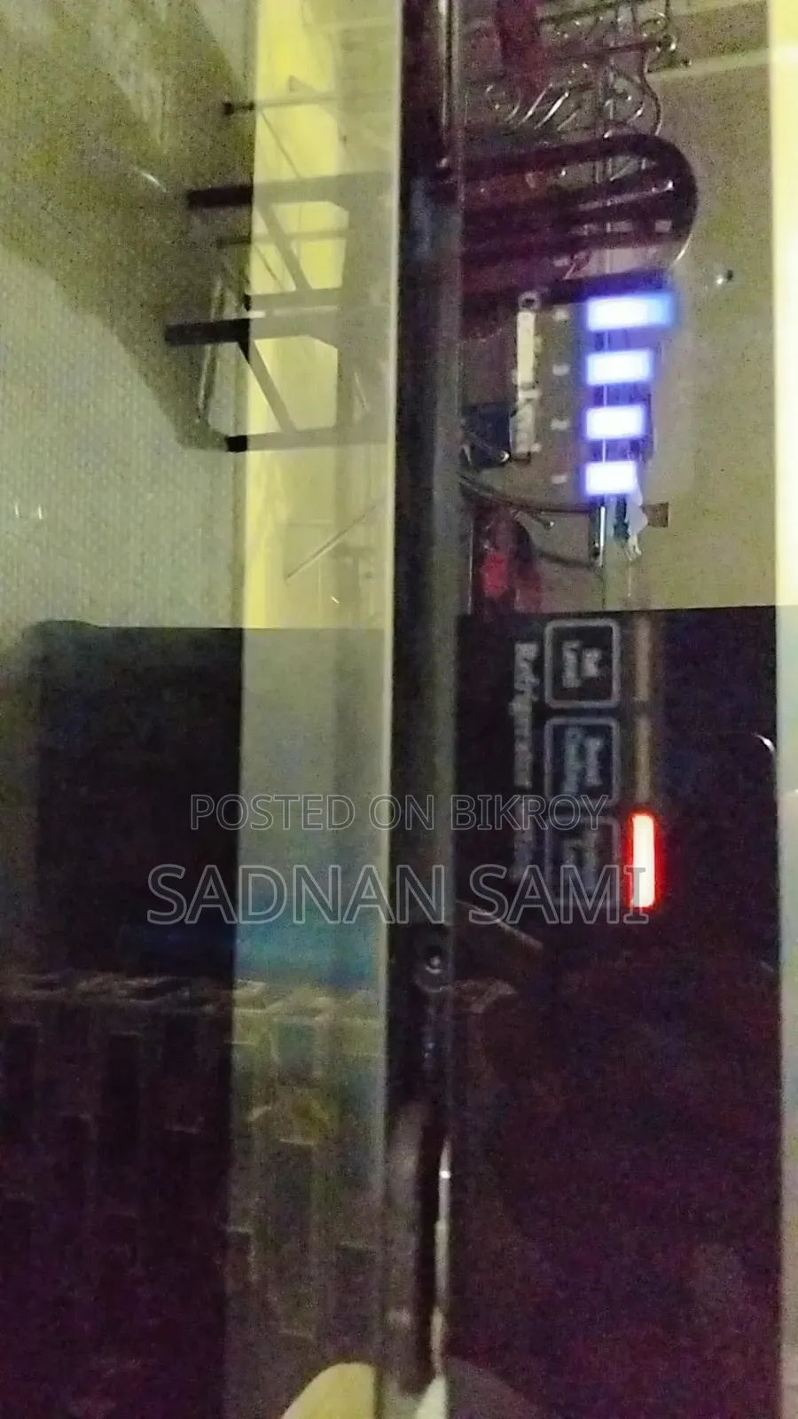 Walton Refrigerator With Touch Display