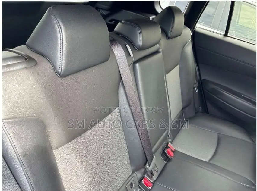 Toyota Corolla Cross 1.8 Hybrid FWD 2021 Pearl