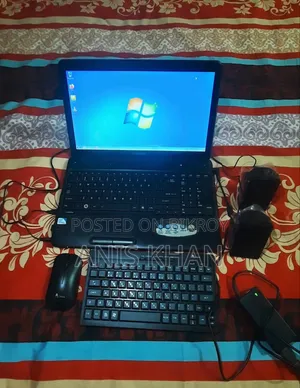 Laptop Toshiba Satellite C655 4GB Intel Celeron HDD 500GB